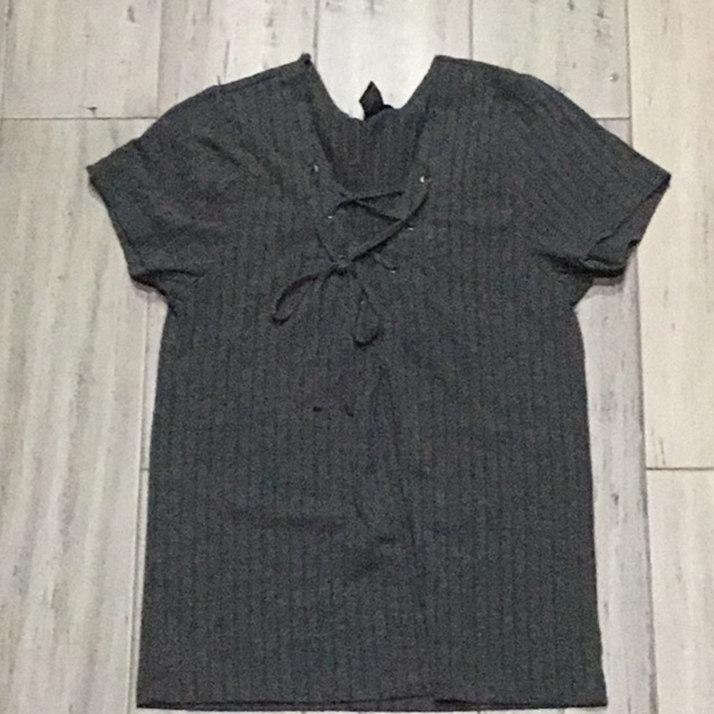 Gray lattice blouse